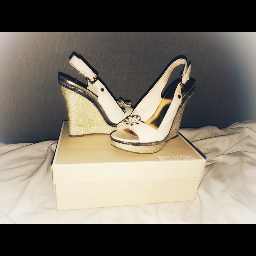 MK: Montgomery sling wedges, color bone, 8.5M